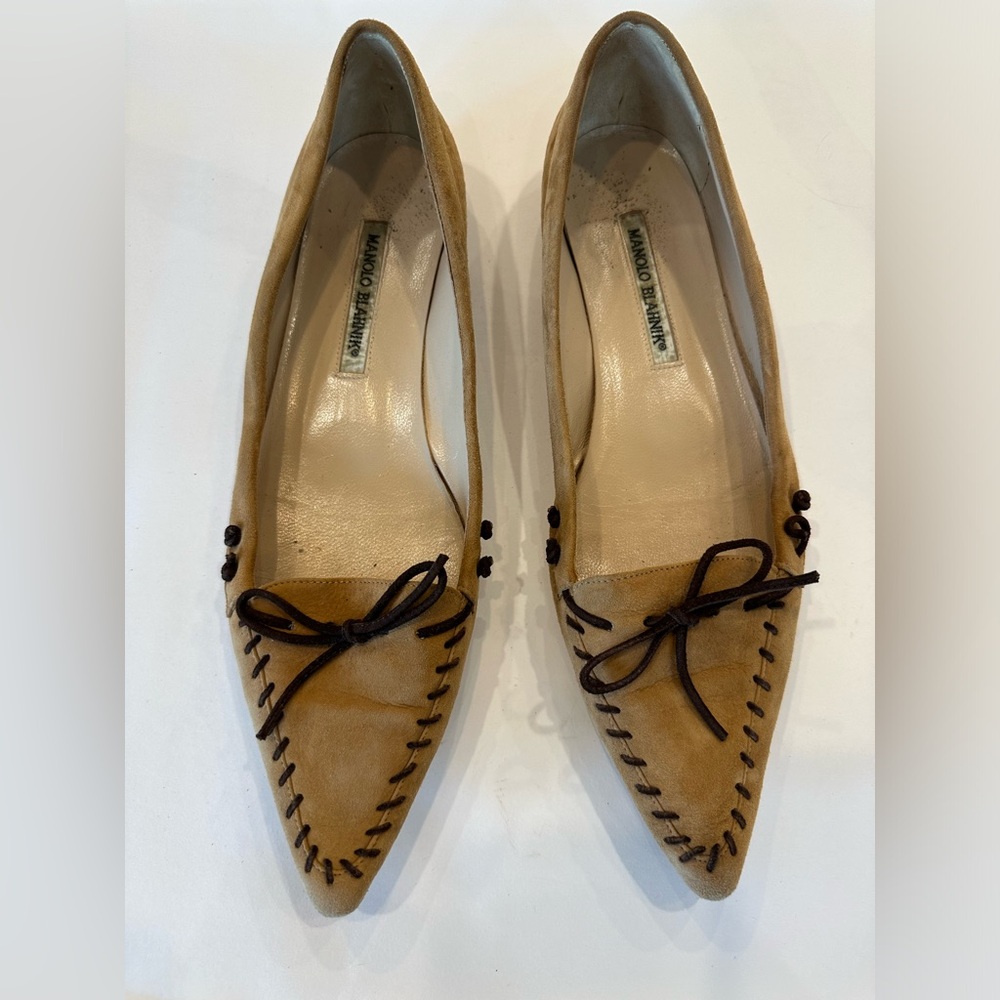 Manolo Blahnik Tan Suede Loafer size 40
